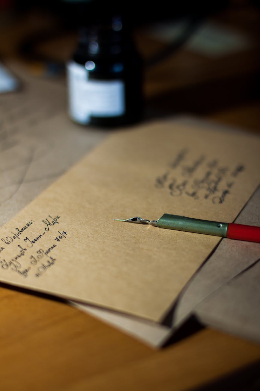 Dead Drop – Letters in Spy Fiction and Reality Part 2